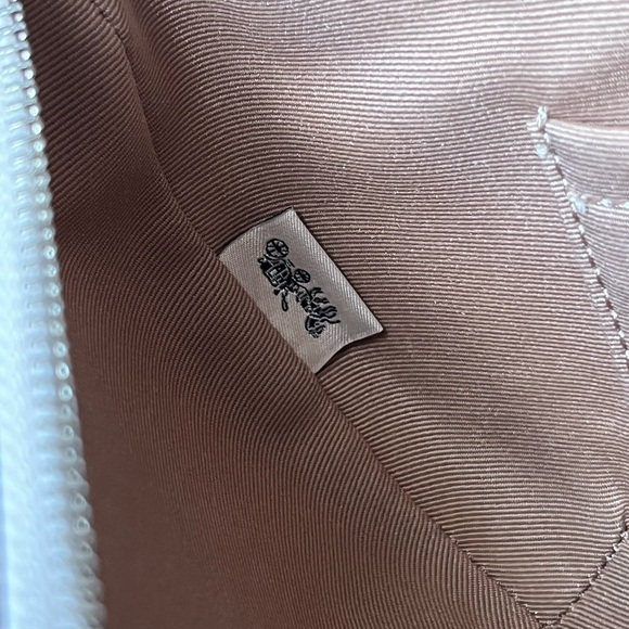 ✅Coach Mini Payton Hobo With Snail Print - Picture 12 of 13